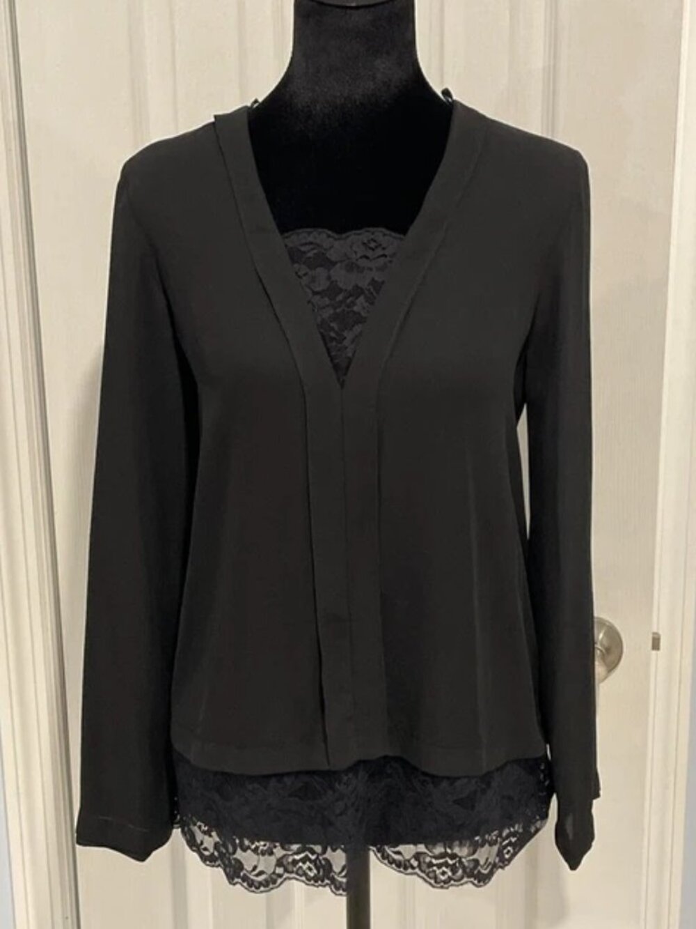 Zara Women’s Black Lace Trim Long Sleeve Blouse XS